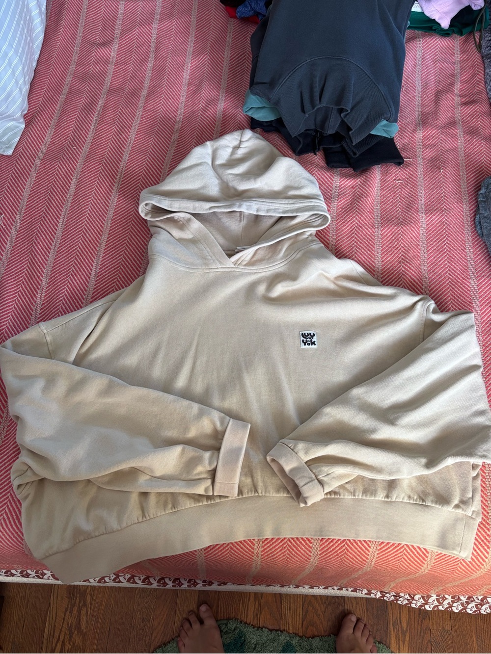 Lucy&Yak Cropped Hoodie